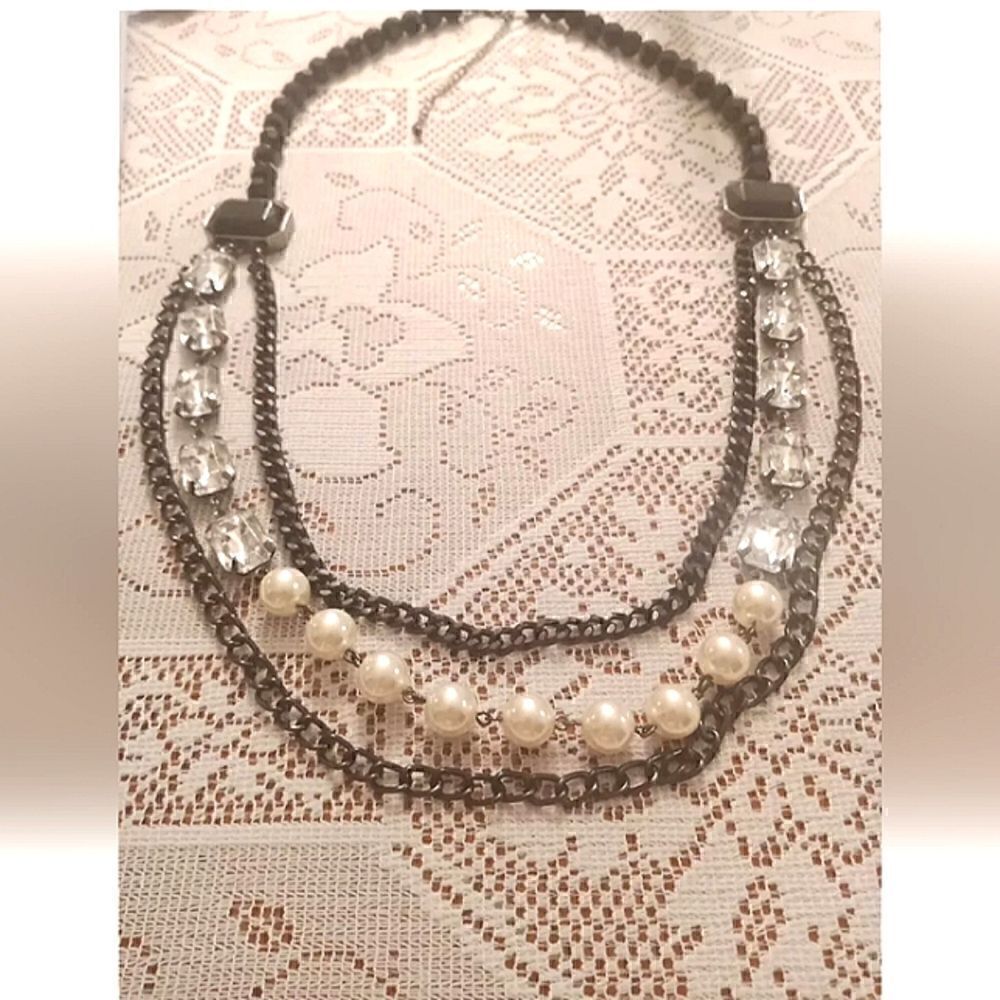Vintage SAQ Layered Necklace Black Faceted Crystal Faux Pearl Gunmetal Grey